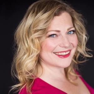 Meet your Posher, Daphne